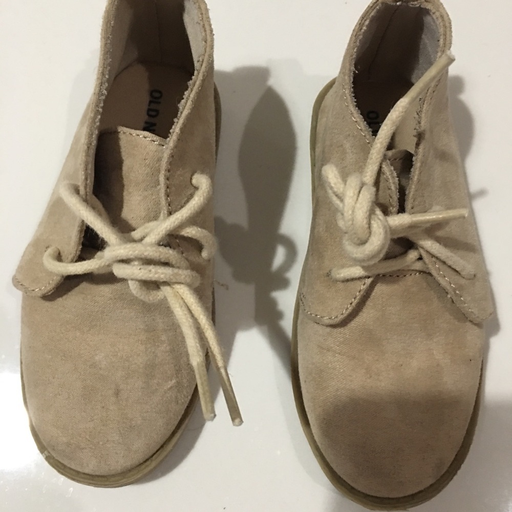 Old navy shoes babyboys 7